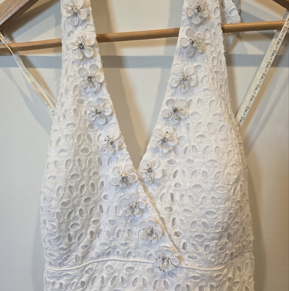 Lilly Pulitzer Willa white eyelet lace cotton halter dress, size 2. - Picture 5 of 9